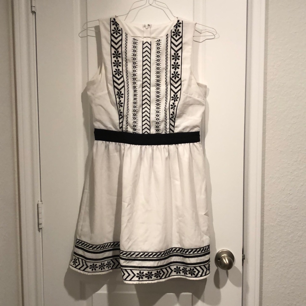 White/Black dress